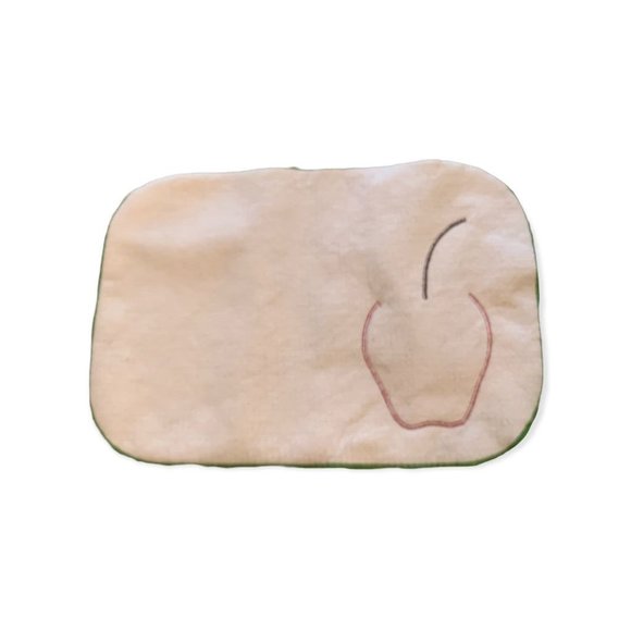 Set of 6 Backed Placemats and Napkins Pockets Cherry Design Green Red - Picture 3 of 6